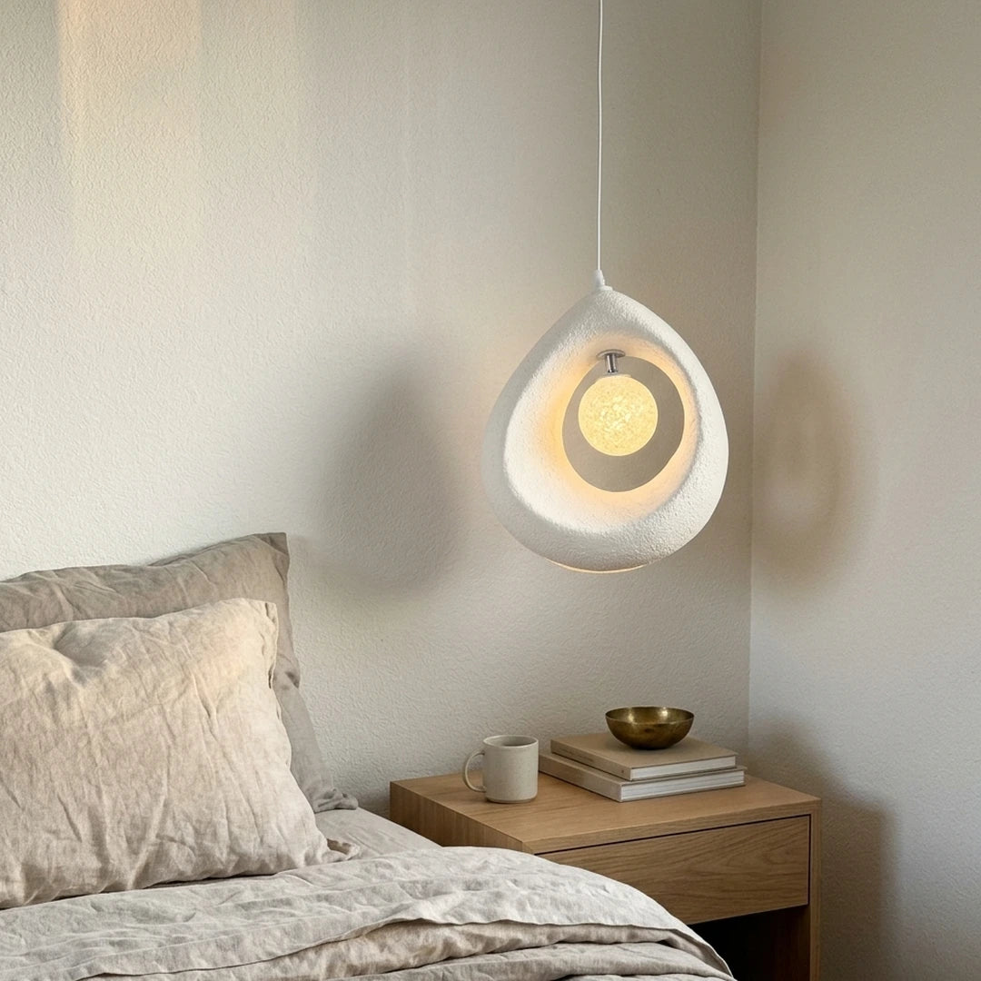 La Goutte – chambre japandi, suspension de chevet